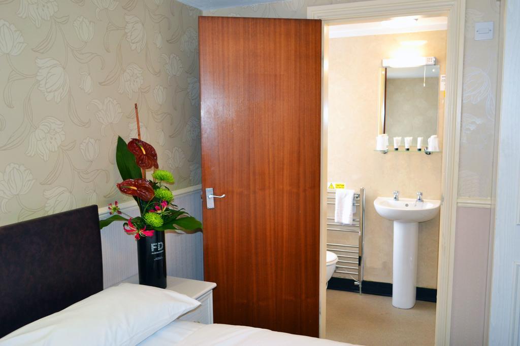 Lyndene Hotel Blackpool Quarto foto